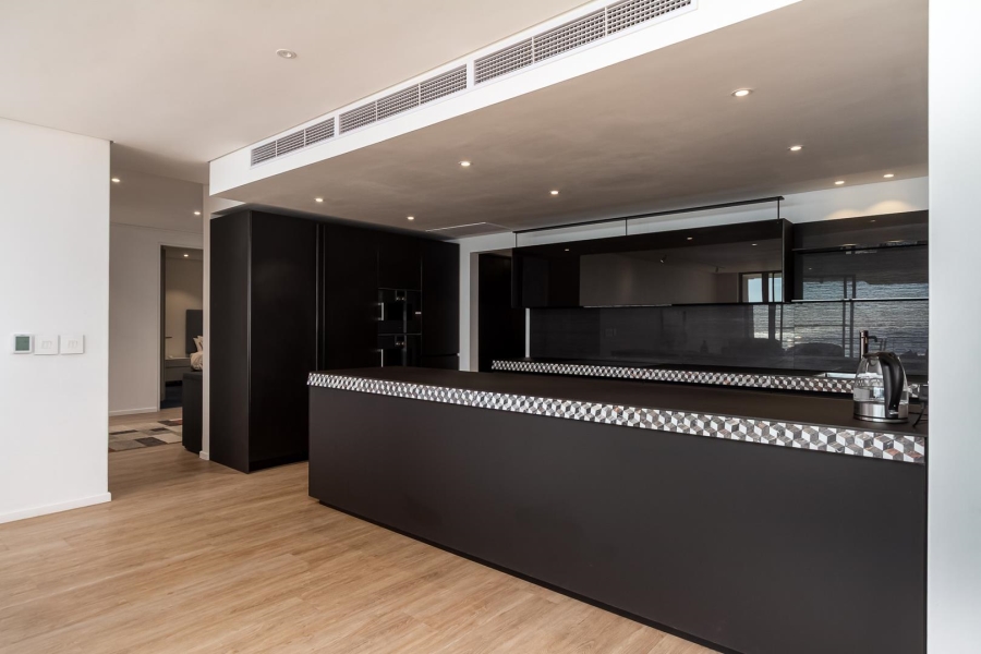 3 Bedroom Property for Sale in Mouille Point Western Cape